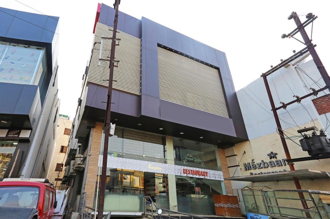 Oyo 6359 Hotel Mezbaan Regency Rāipur Exterior foto